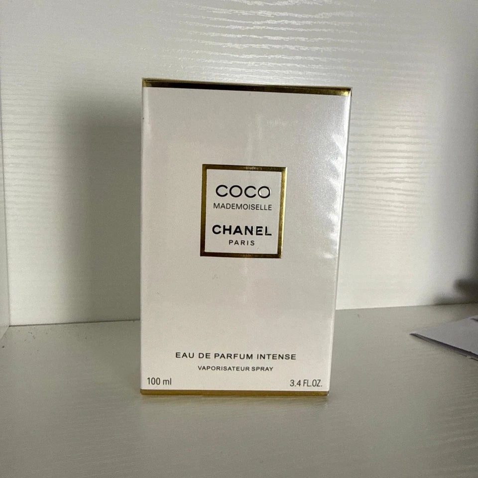 CHANEL Coco Mademoiselle Eau de Parfum Intense Spray for Women – 3.4 fl oz / 100 mL